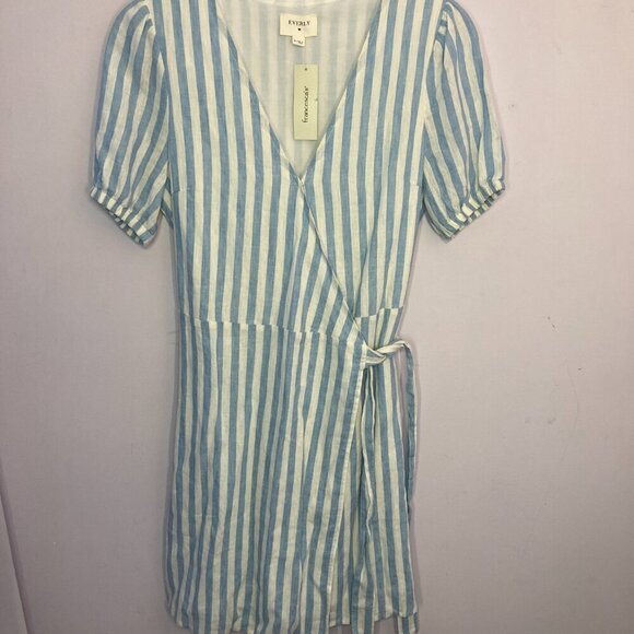 Everly Linen Blend Wrap Dress, NWT, Size M - Picture 10 of 12